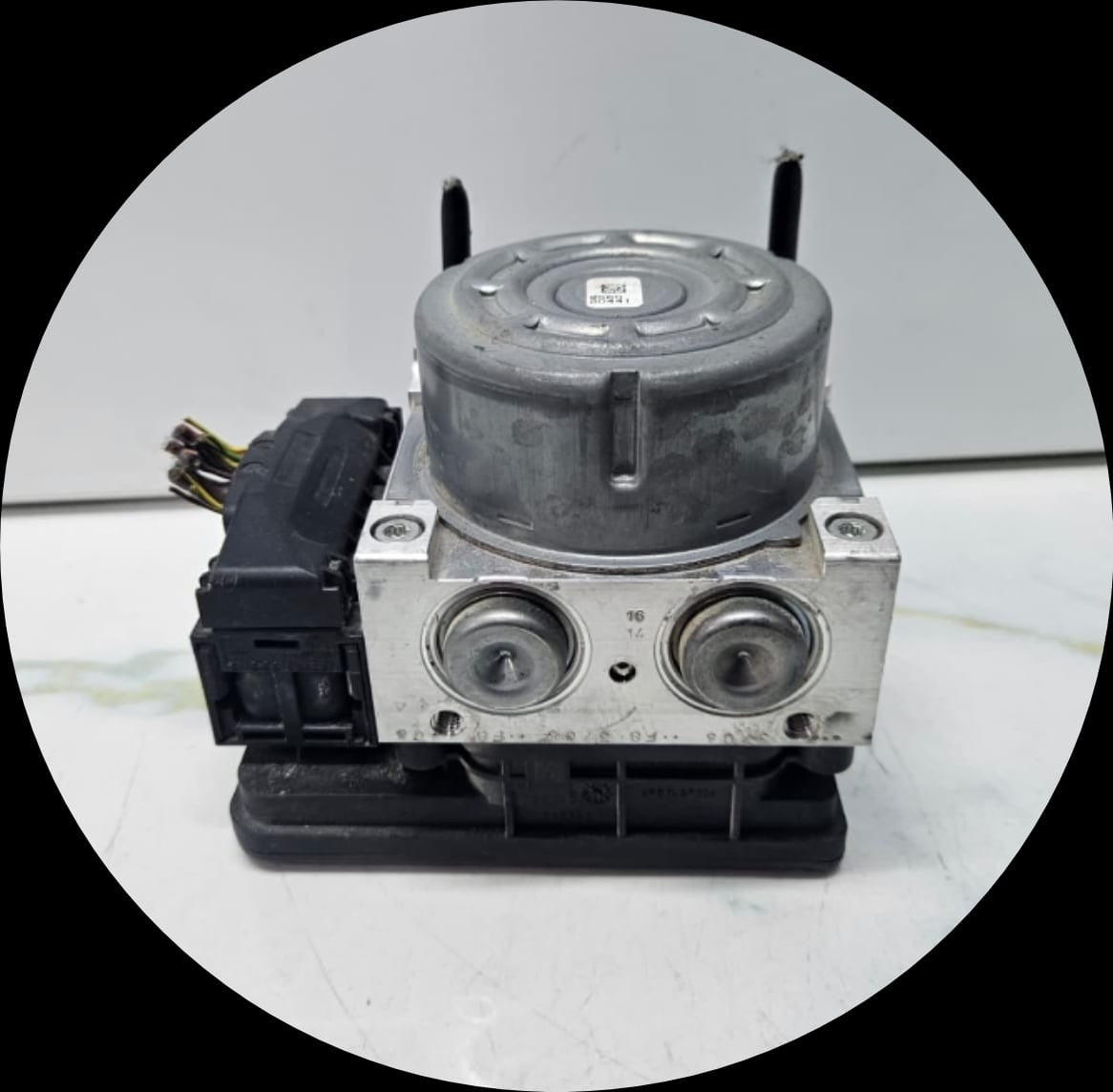 OEM BMW 3 4 Series GT F34 F32 F33 ABS Brake Pump Module 6870914 OEM 