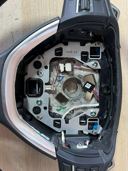 2012 BMW 528i Steering Wheel 6102240 F10 F07 F01 5 Series and 7 Ser