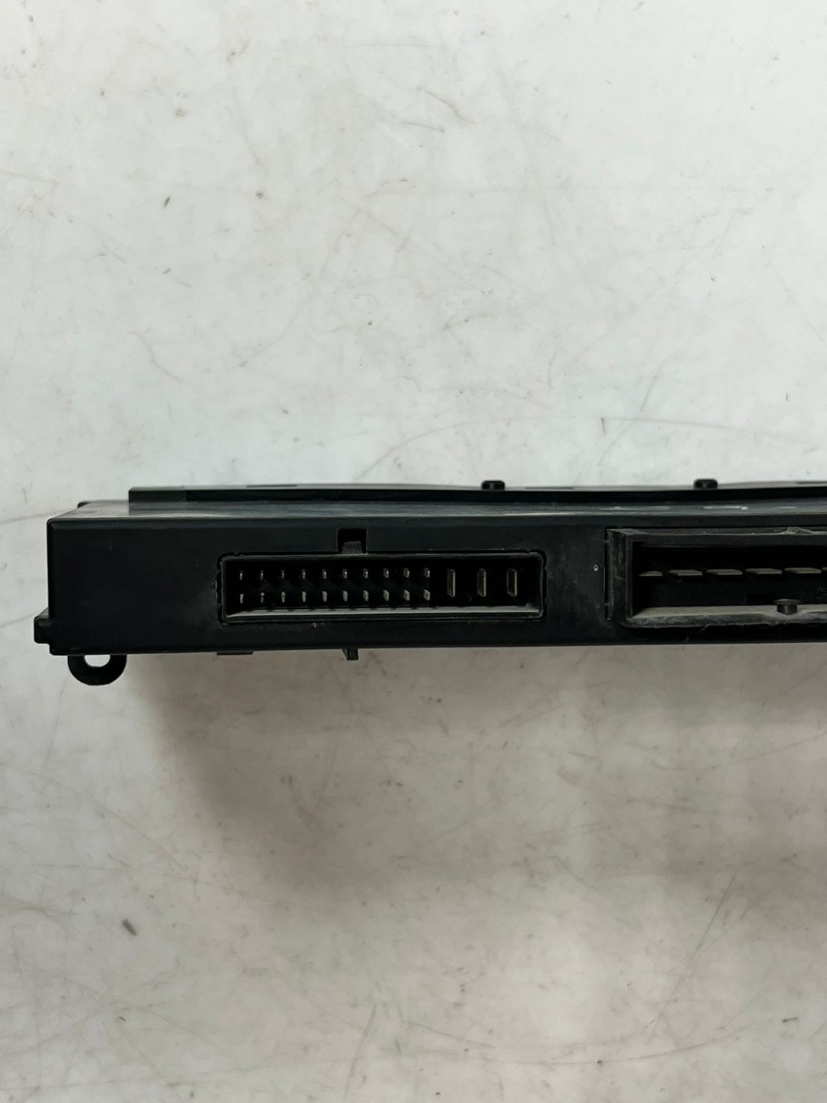 2009-2011 BMW 335i 325I 4-door Body Control Module 9229876 OEM