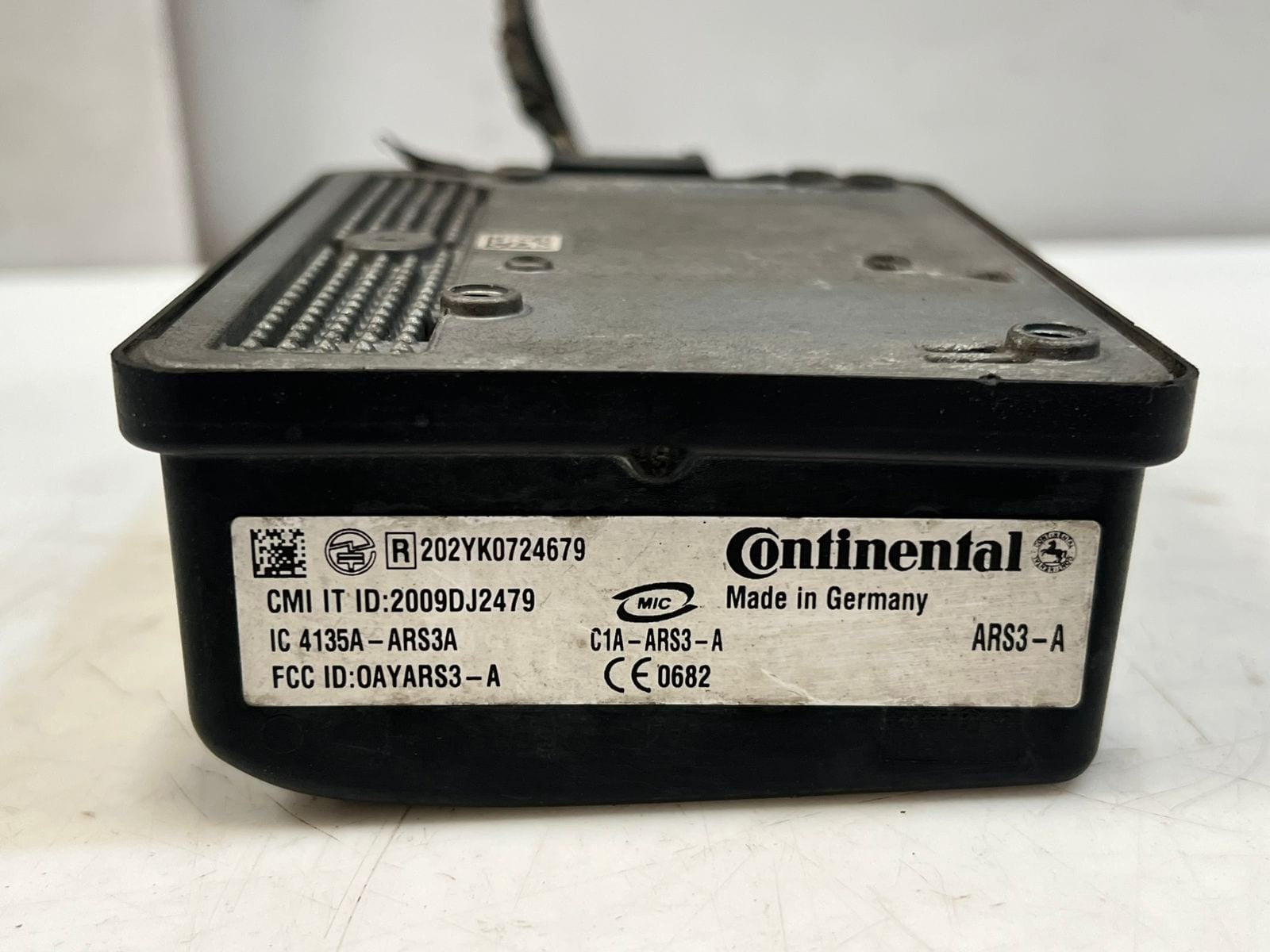 BMW F01 F02 F06 F07 F11 Adaptive Cruise Control Radar Sensor Front 6799136 OEM