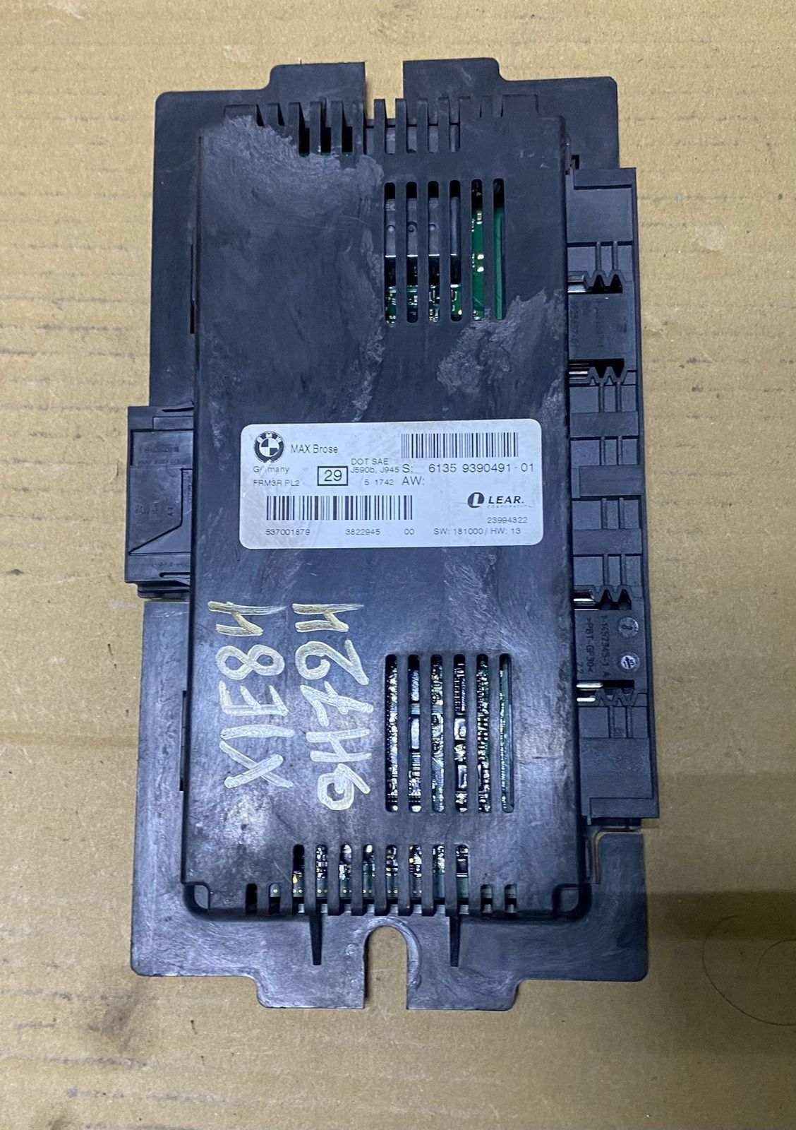 2015 BMW X1 Footwell Module 9390491 E90 E91 E92 E93 3 Series and E84 X1
