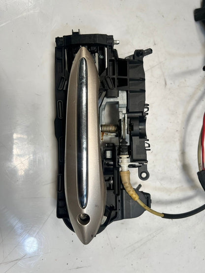 2014-2015 BMW 640i F06 F07 6' Gran Coupe Front RIGHT Door Lock 7276320 OEM