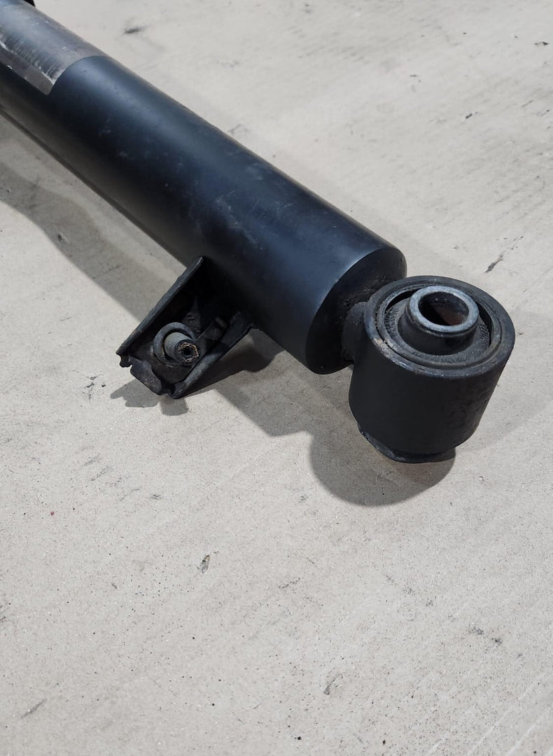 2007-2013 BMW X5 Rear Right Shock Absorber 6781922 X5 E70