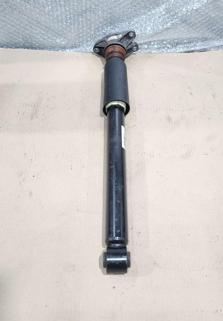 2017-2018 BMW X1 Rear Shock Absorber 6861693 X1 F48 and F48 LCI
