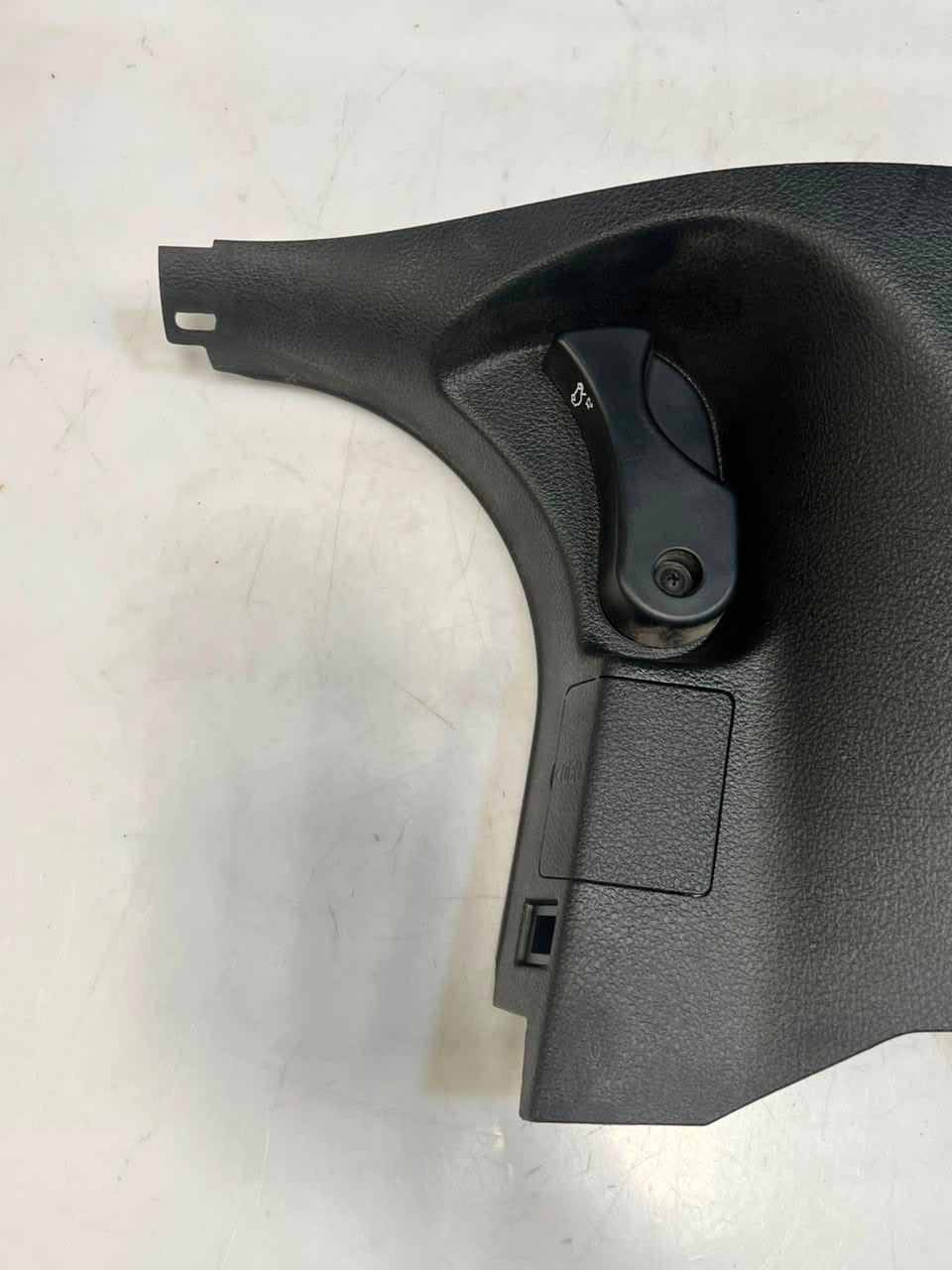 2012-2018 BMW 320i 3 Series F30 F31 F36 M3 F80 Footwell Trim Panel 722196R OEM