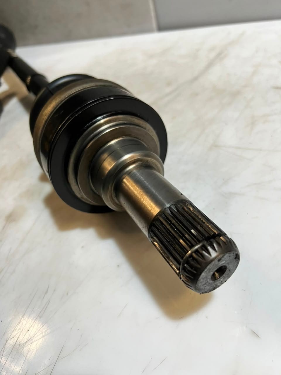 BMW 3 4 Series F30 F31 F35 F36 330i RIGHT Rear Drive AXLE Shaft 8680348