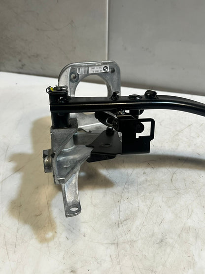 2009-2016 BMW Z4 Series E89 Brake Pedal Assembly 6785885 OEM