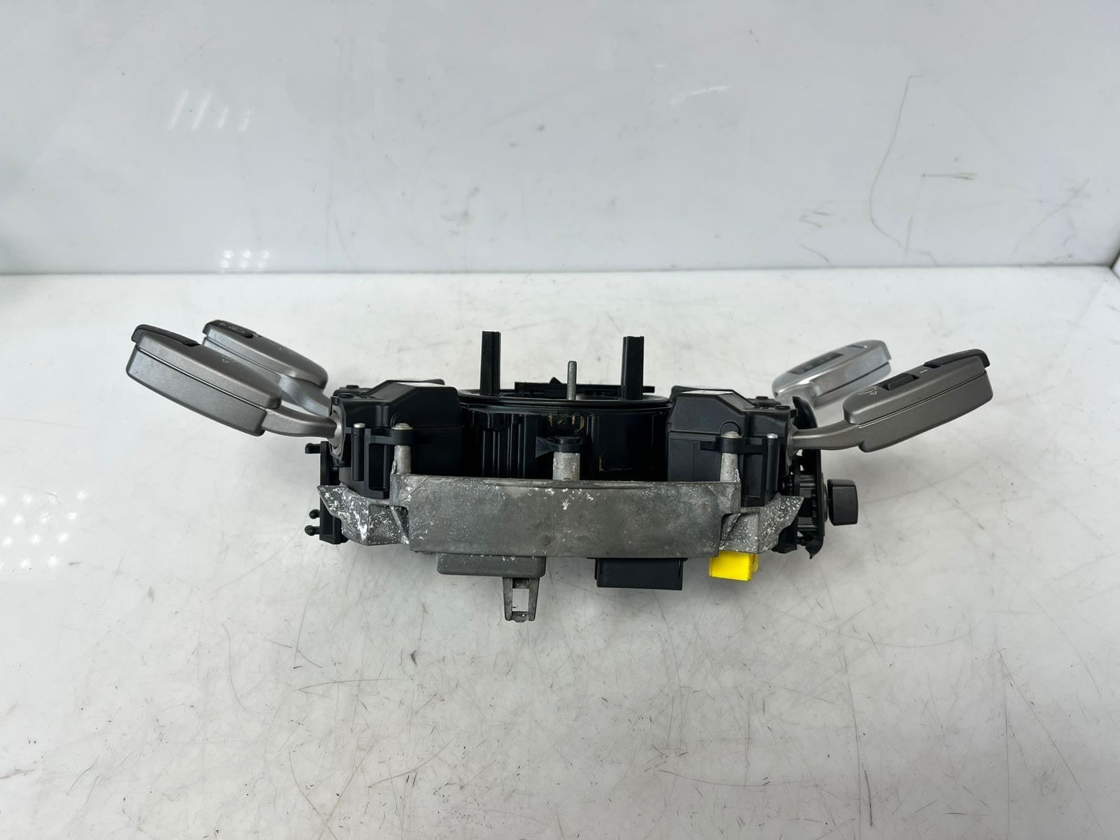 BMW 7 E65 E66 E60 E61 E63 E64 Steering Wheel Slip Ring Squib 9129498 OEM