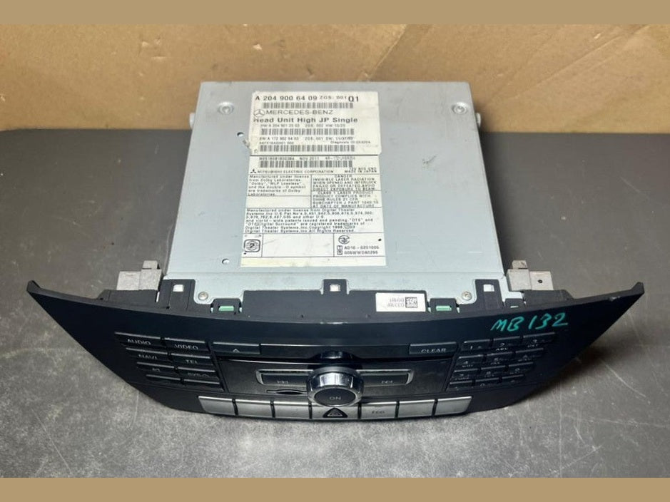 Mercedes W204 Navigation Command Radio Audio Head Unit CD Player A204 9006409