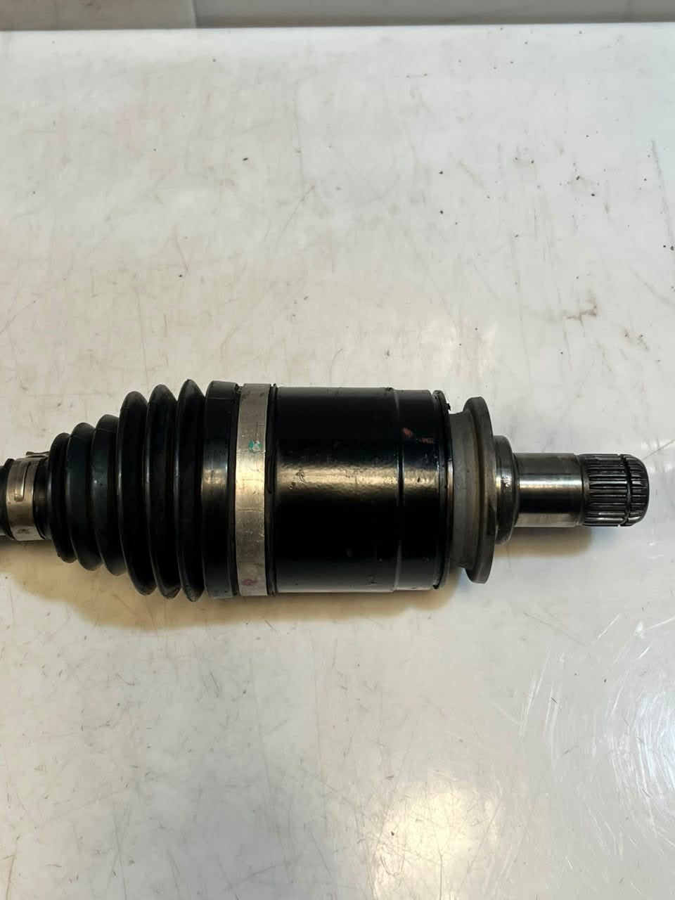 2014-2019 BMW i3 Rear Output Shaft, Left AXLE 7641213 OEM
