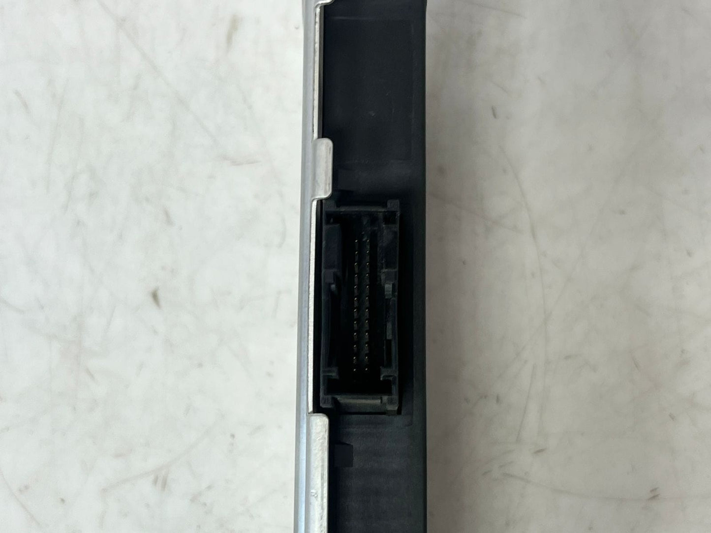 2011 BMW F01 F02 F06 F07 F10 F12 F13 F25 X3 Footwell Module Control Unit 9247067