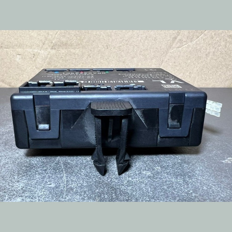 Mercedes-Benz W212 E-Class Front Left Side Door Control Module A212 9004202 OEM