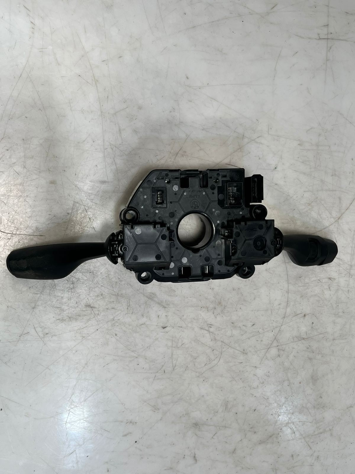 BMW  F15, F85, F25 MODEL Steering Column Switch Unit 9330565 OEM