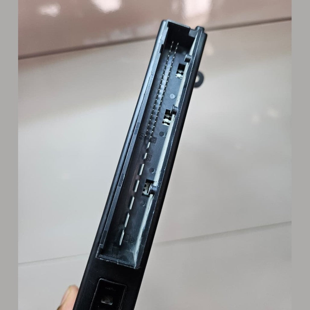 OEM BMW E81 E91 F87 Body Control Module 9247472