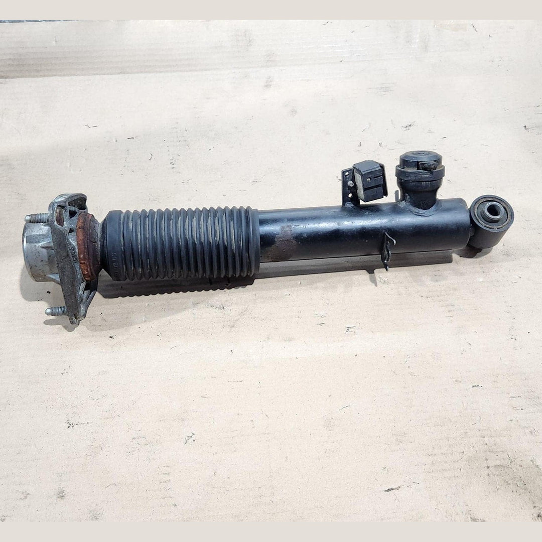 2013 BMW X5 Shock Absorber Rear Left 6863175 X5 F15 and X6 F15