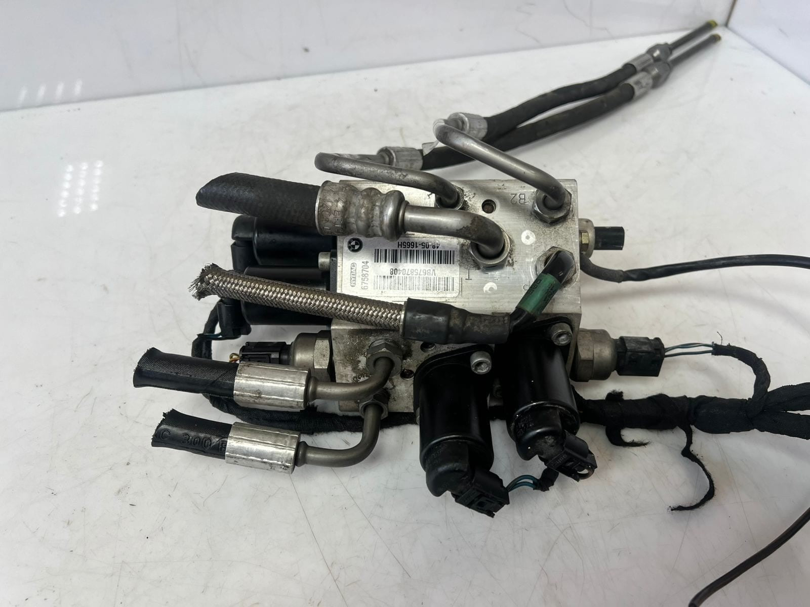 2002-2005 BMW 7' 745i 760Li Dynamic Drive Hydraulic Pump 6758704 OEM