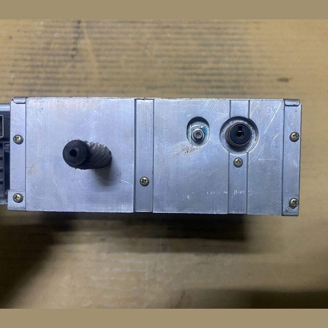 1999 BMW 528i Radio Receiver 8380229 E39 528i model 