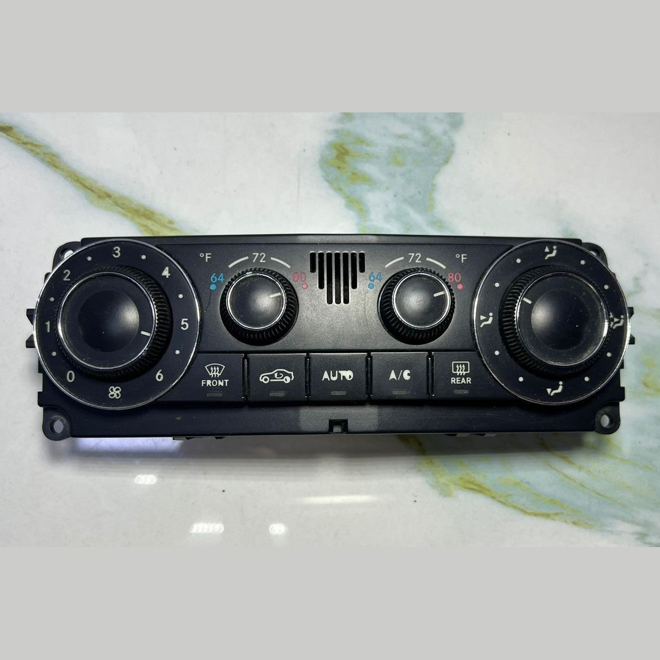2004-2005 Mercedes-Benz C240 Climate Control Unit A2038303785 C-Class W203