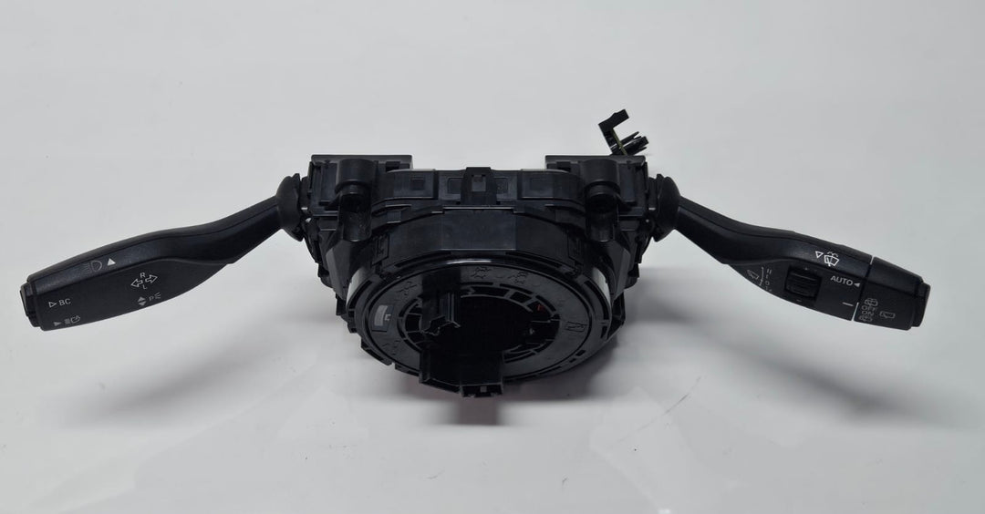 9368601-2015-2017 BMW X5 F15 Wiper Turn Signal Indicator Stalk Switch OEM