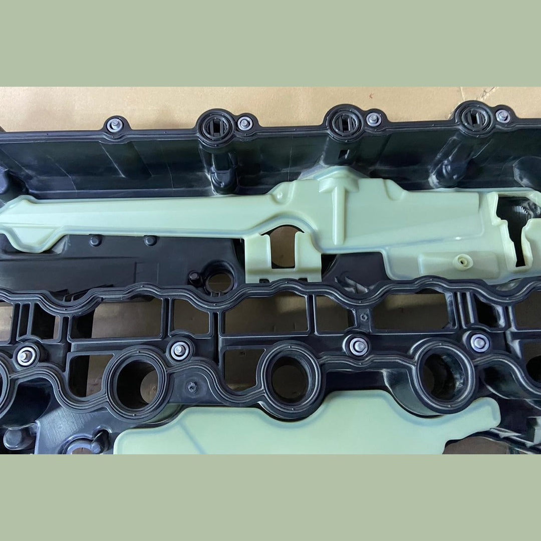 OEM BMW Cylinder Head Cover For B58B30P 2023 TO 2025 7952876 Geniune