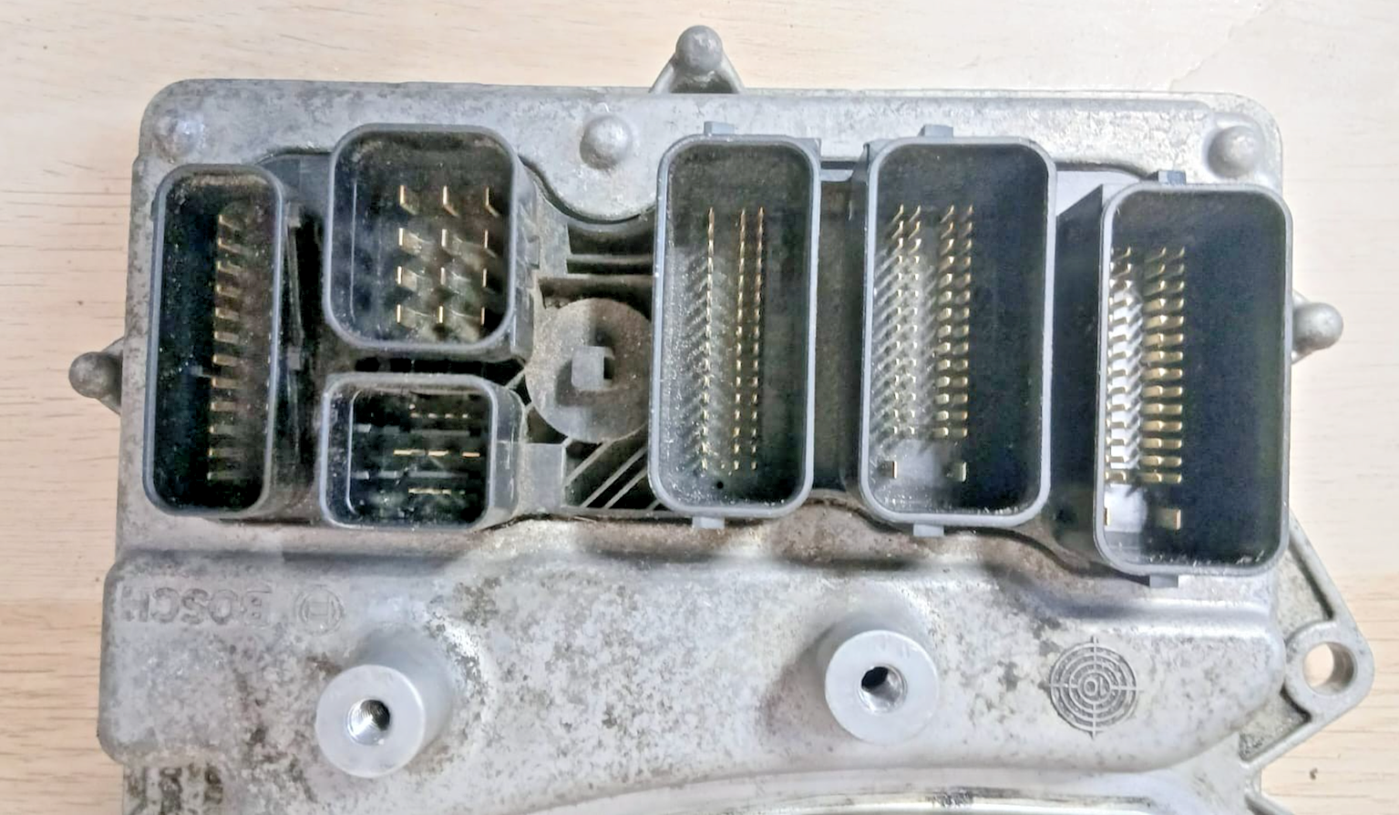 BMW ACTIVE HYBRID 5 7 3 ECU ECM ENGINE MOTOR BOX CONTROL UNIT OEM 7643066