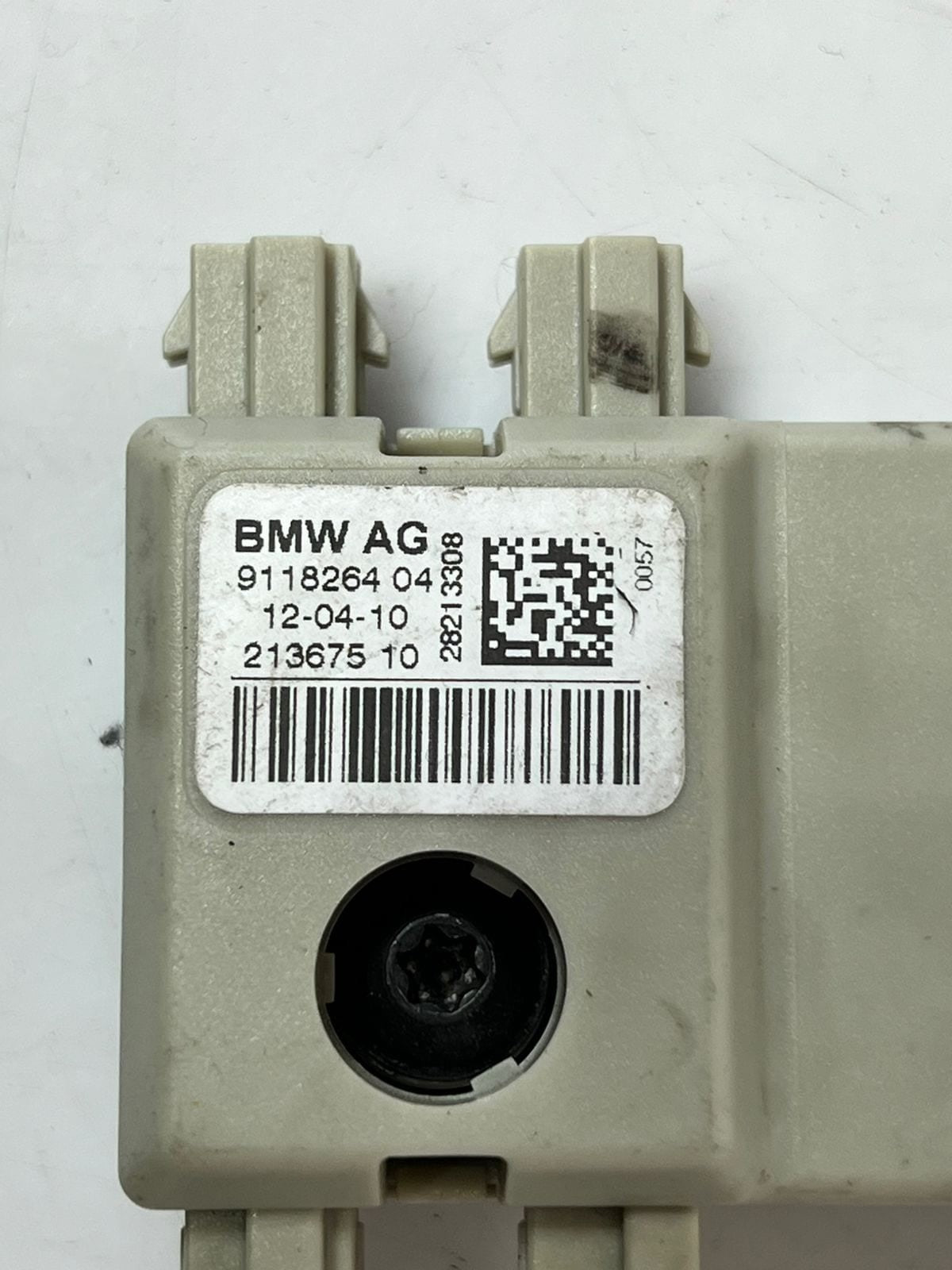 2009-2012 BMW 7' 5' 750i F01 F02 F03 F04 F10 AERIAL ANTENNA FILTER 9118264