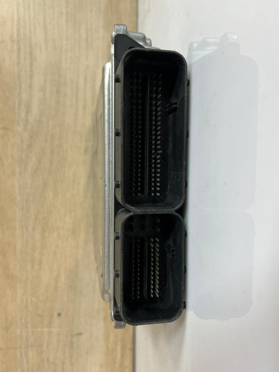 BMW Engine Control Unit ECU 7803369 E60 E61 530xd E65 E66 730D