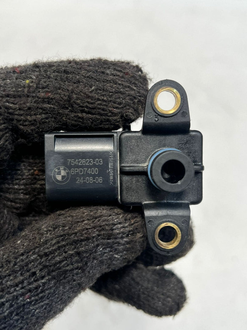 BMW 1 Series 3 Series N52 N62 Intake Manifold Pressure Sensor 7542623 OEM