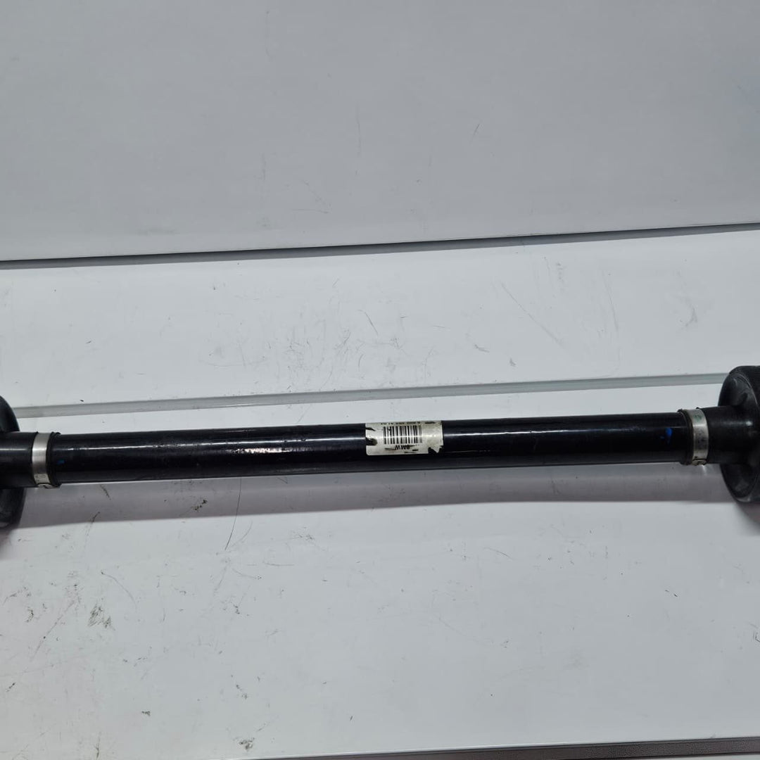 2016-2019 BMW  7 Series G11 G12 750i Axle Assembly 8639454 Rear Right