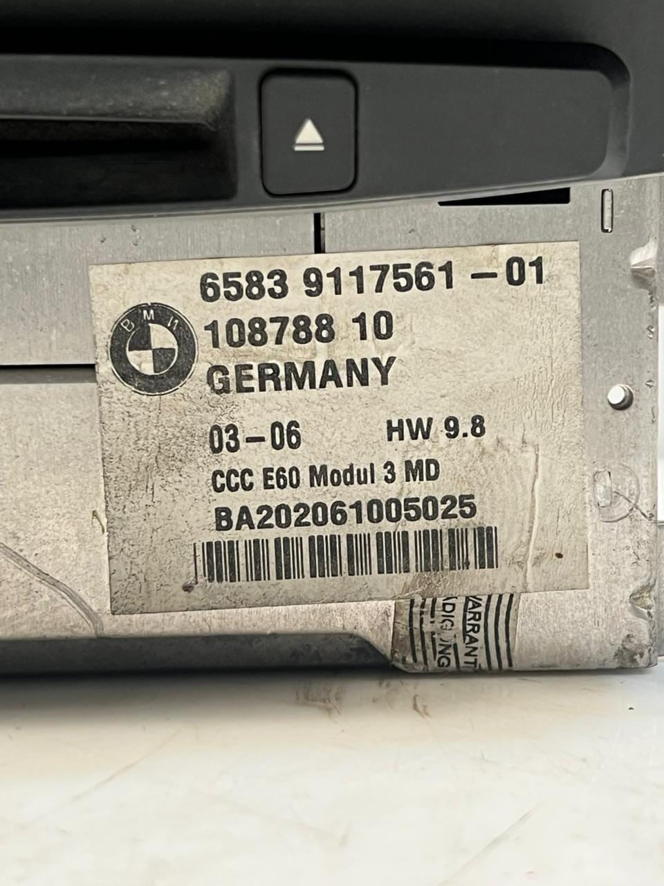 2006-2007 BMW 525i 5 Series E60 NAVIGATION CCC Radio PLAYER 9117561 OEM