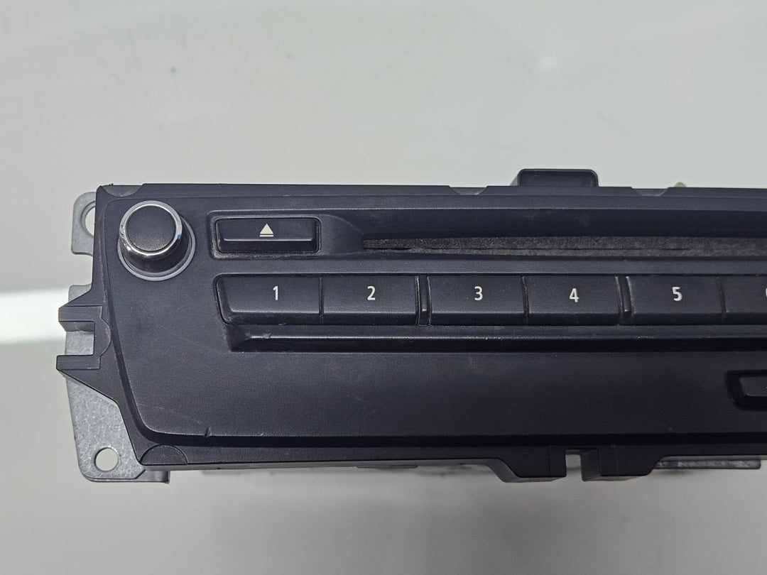 9258278-2007-2011 BMW E90 E91 E92 GPS Navigation CD Music Player Head Unit  