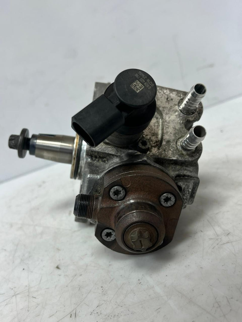 BMW 1 2 3 4 5 Series F20 F21 F30 X1 X3 E90 E92 High Pressure Fuel Pump 7810696