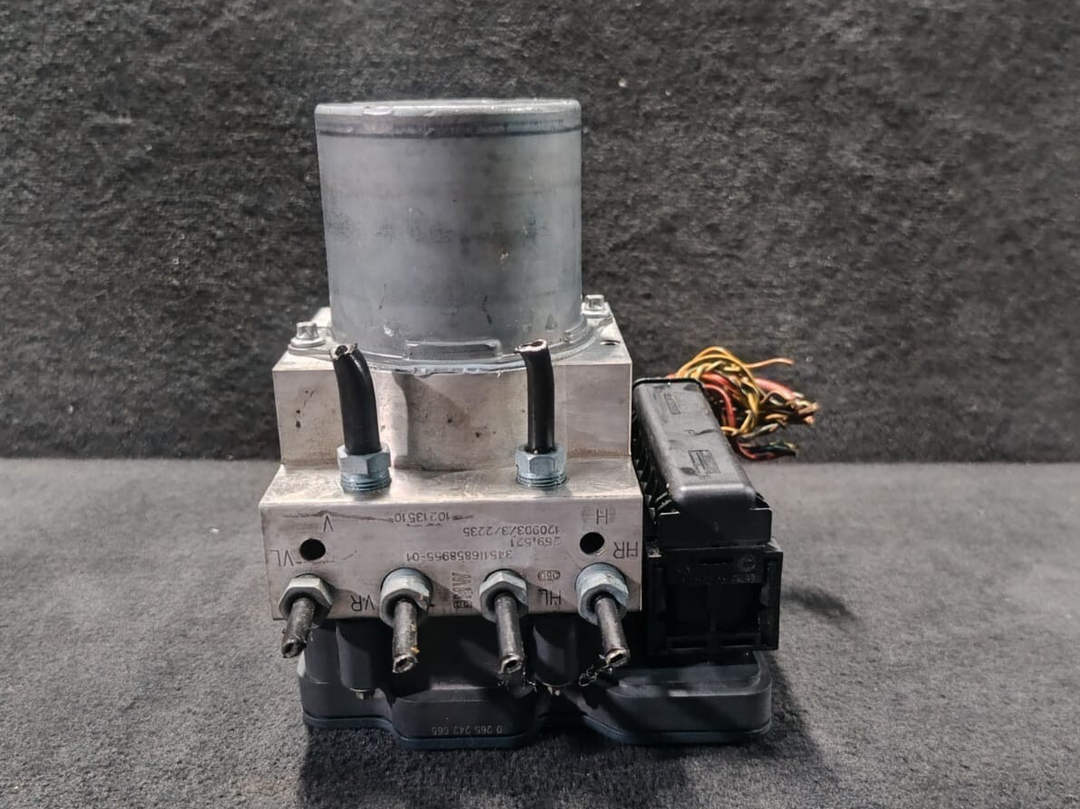 BMW F07 DSC ANTI BREAKING SYSTEM PUMP BREAK HYDRO CONTROL UNIT MODULE - 6853400