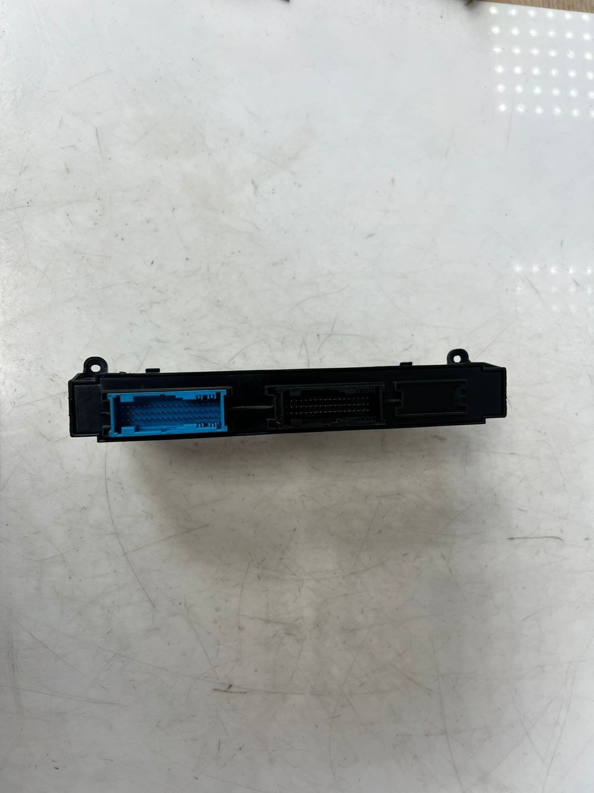 2012-2015 BMW X1 E84 Body Control Module BCM 9329798 OEM