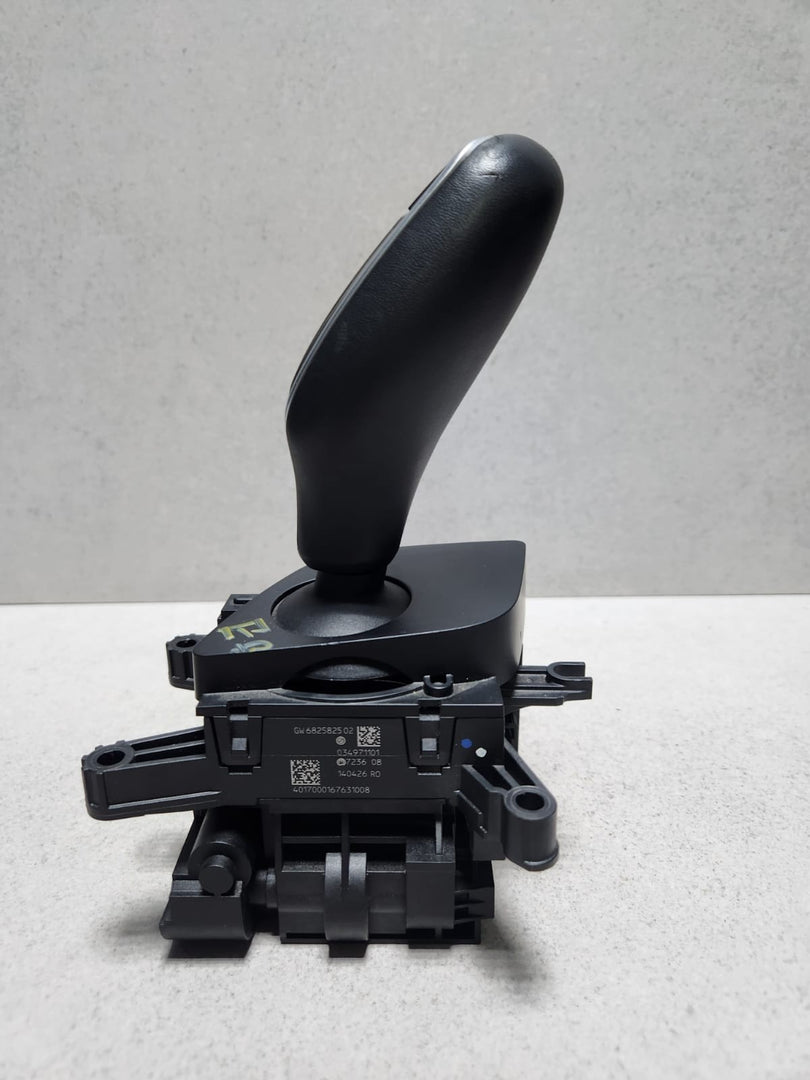 2017-2019 BMW 530i Automatic Transmission Gear Selector Lever 6825825 