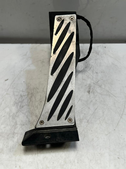 2007-2013 BMW 5 6 3 Series E63 E64 328i E60 E90 Accelerator Pedal 6772645 OEM