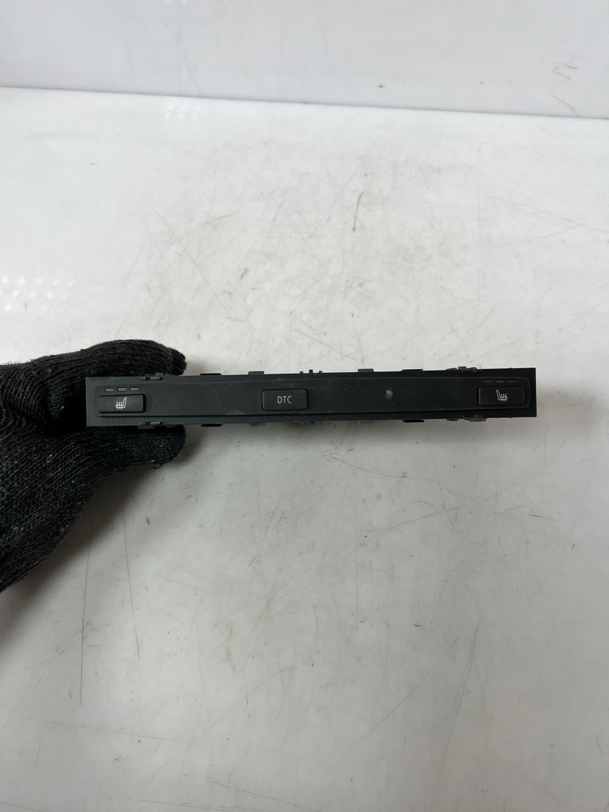 2004-2007 BMW 530i 525I 5' E60 E61 Heated Seat Dtc Control Switch Panel 6985743