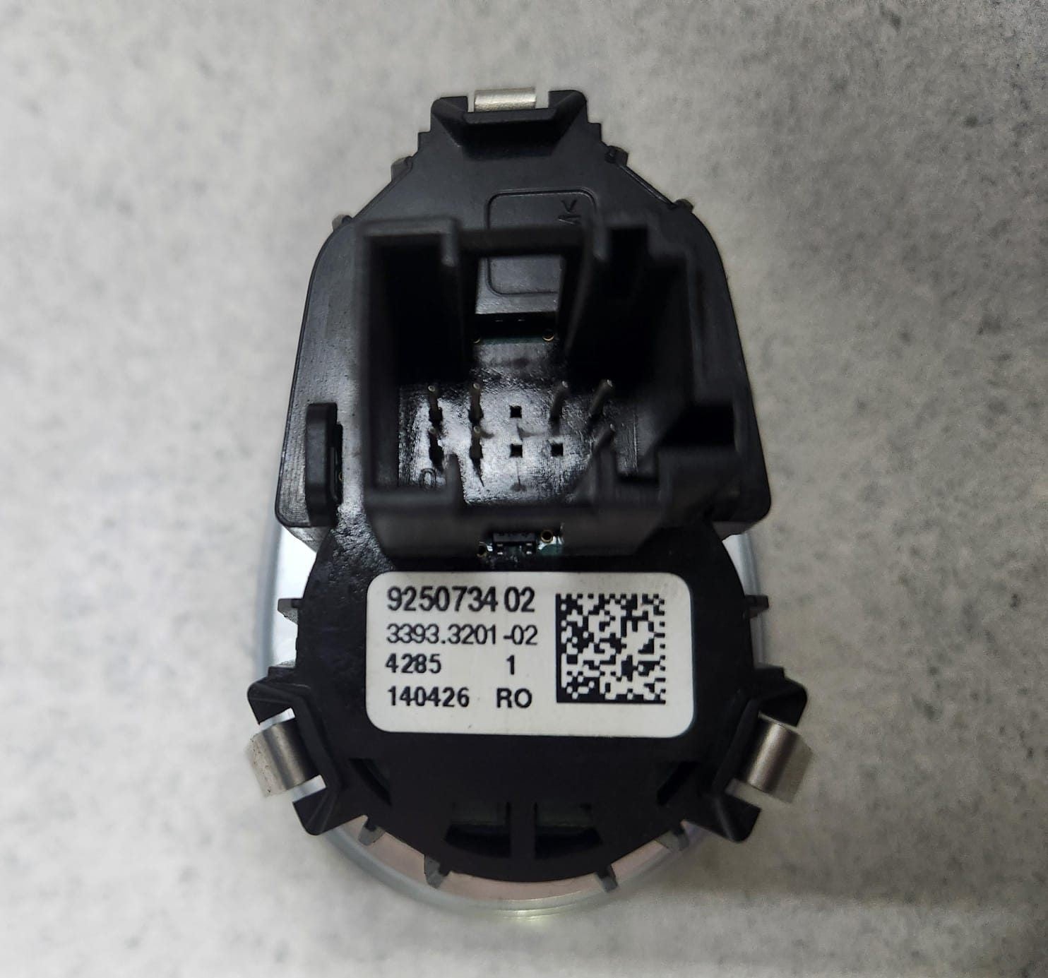 2012-2016 BMW 328i Engine Start Stop Switch Button 9250734, 1, 2, 3, 4 Series