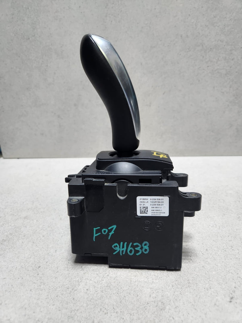 2010-2011 BMW X3 Automatic Gear Selector 9239506  X3 F25 and 5 Ser F10 F11 RHD