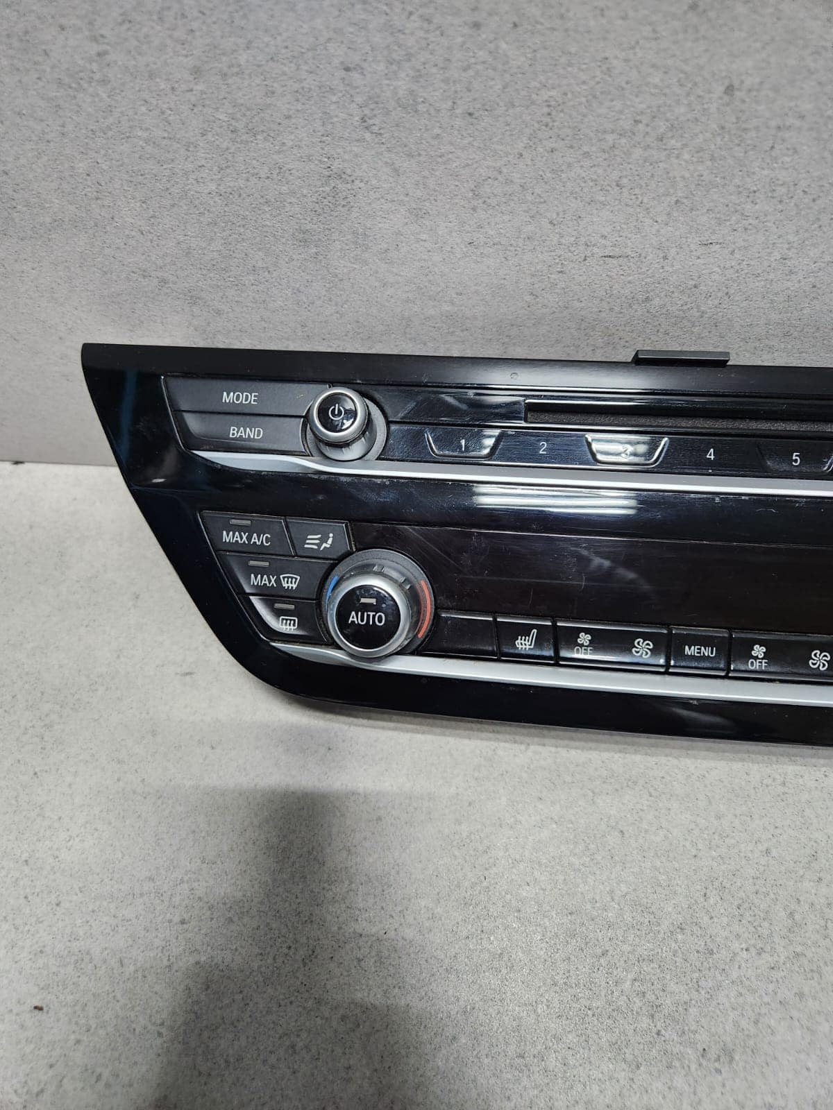 2018 BMW 540d xDrive Climate Control Switch Panel 6999402 530i 540i G30