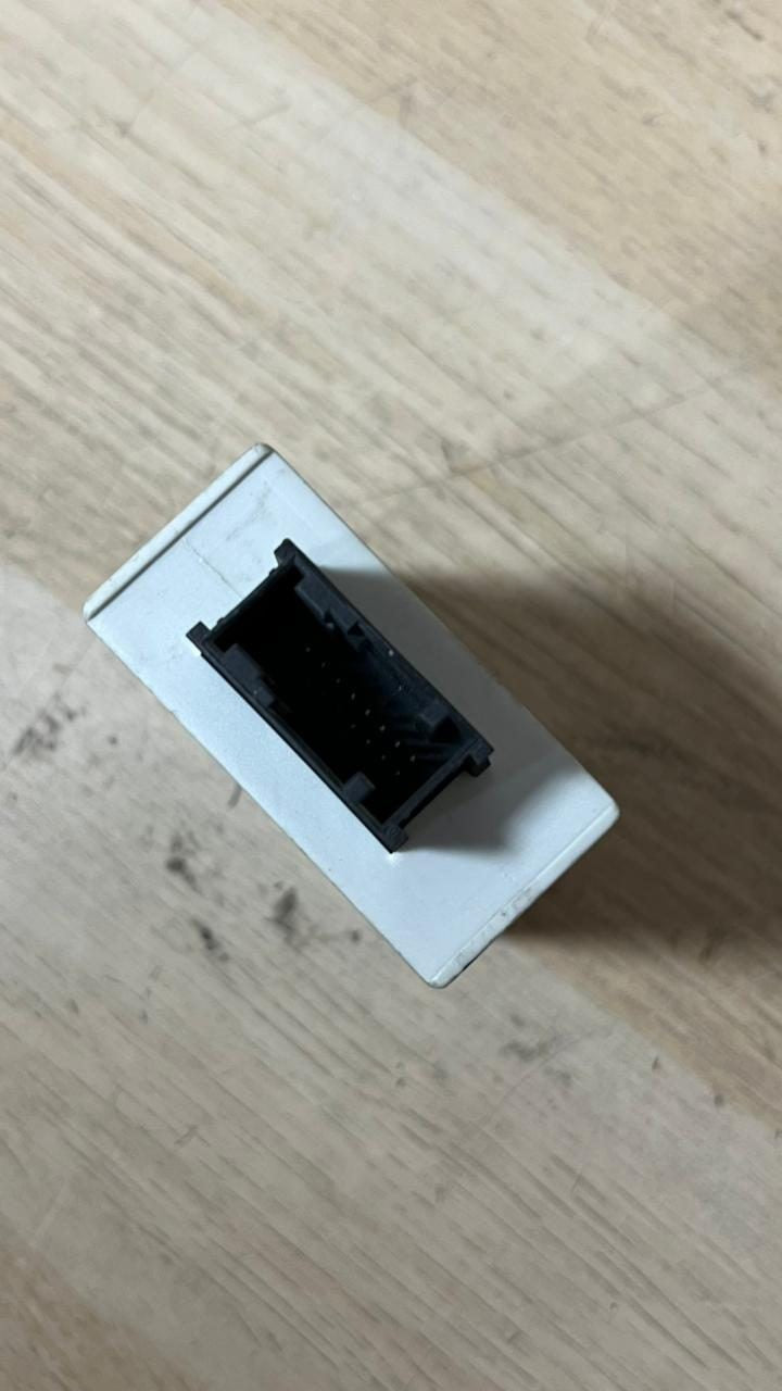 2012-2018 BMW 650i Park Assist Control Module 6854698 650i models.
