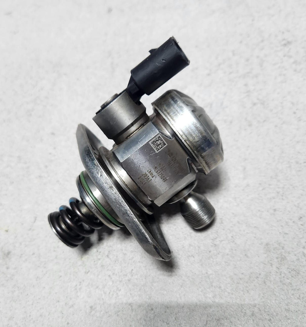 2018 Mercedes-Benz A200 High Pressure Fuel Pump A2820700001  