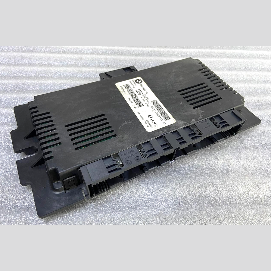 OEM BMW X1 E84 LCM Light Control Module Light ECU Control Unit Module 9340333