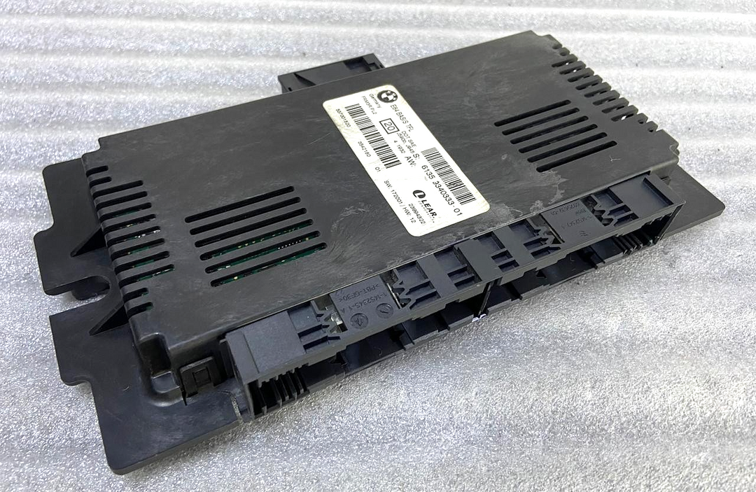 OEM BMW X1 E84 LCM Light Control Module Light ECU Control Unit Module 9340333