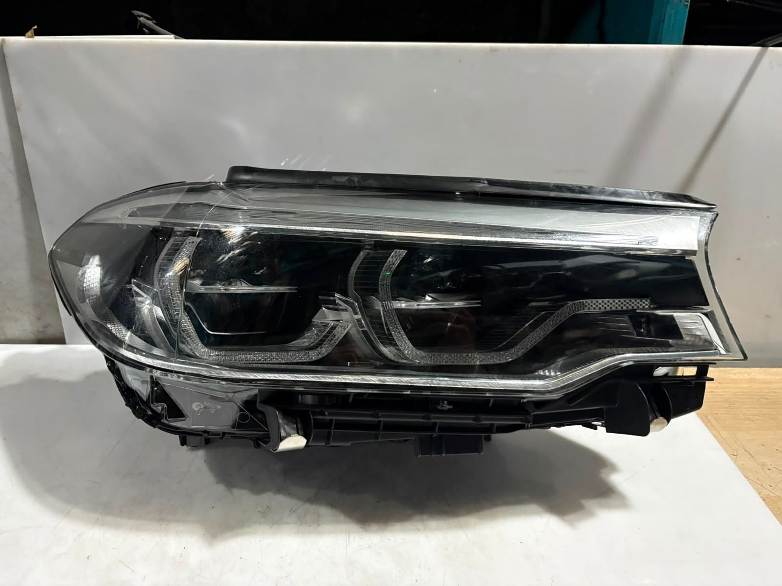 2018 BMW M5 F90 G30 Adaptive LED Headlight Left RIGHT 8499127 8499128 LHD