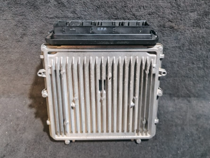 BMW 5 SERIES F10 F11 535 ENGINE CONTROL UNIT ECU ONLY - DDE 8513169