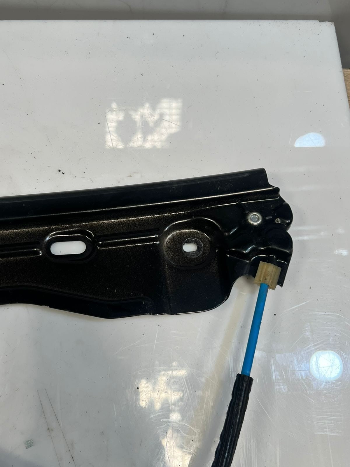 2010-2016 BMW 528i 5 Series F10 F11 Window Regulator Front Left 7182111 OEM