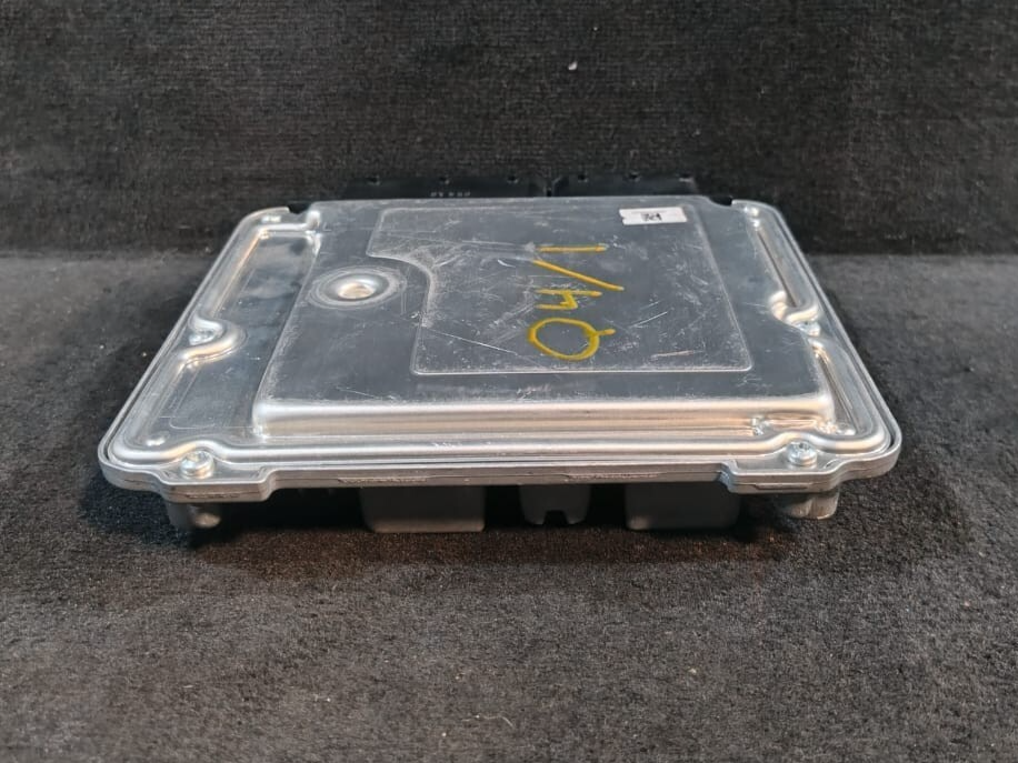 BMW 5 F10 F20 F25 F30 N47N ENGINE CONTROL UNIT ECU DDE Module - 8517862