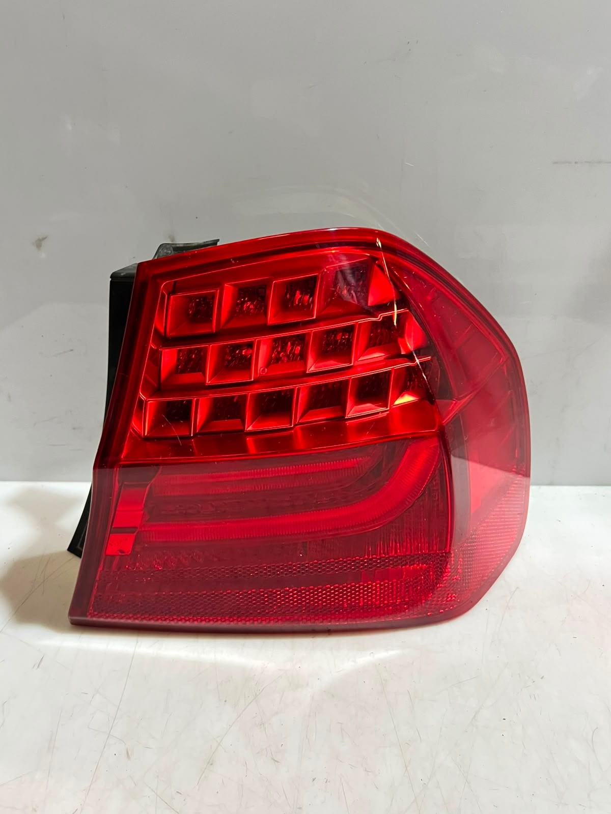 BMW 3' E90 LCI 328i 323i 335i Tail Light Decklid REAR SET 7289428 7289426 