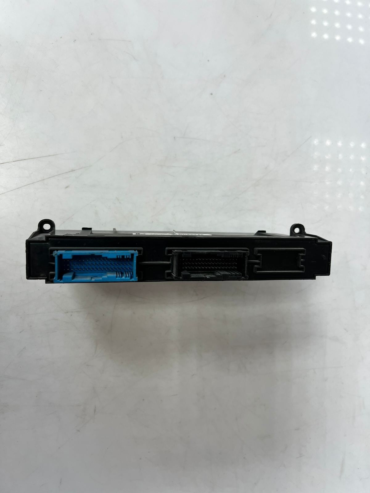 2011-2017 BMW X3 X3 F25 f26 x4 Body Control Module 9384222 OEM